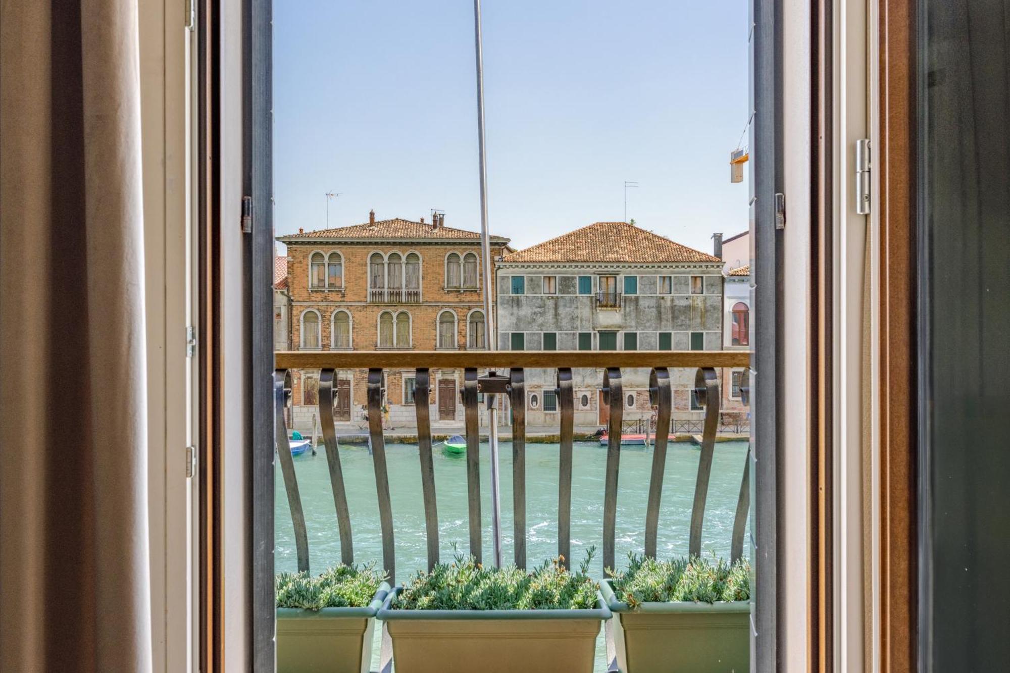 Murano Suites Boutique Apartments (Adults Only) Exterior photo